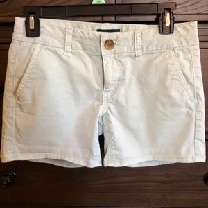American Eagle sea-foam green short